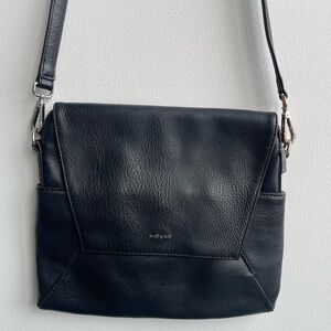 Matt & Nat black crossbody purse